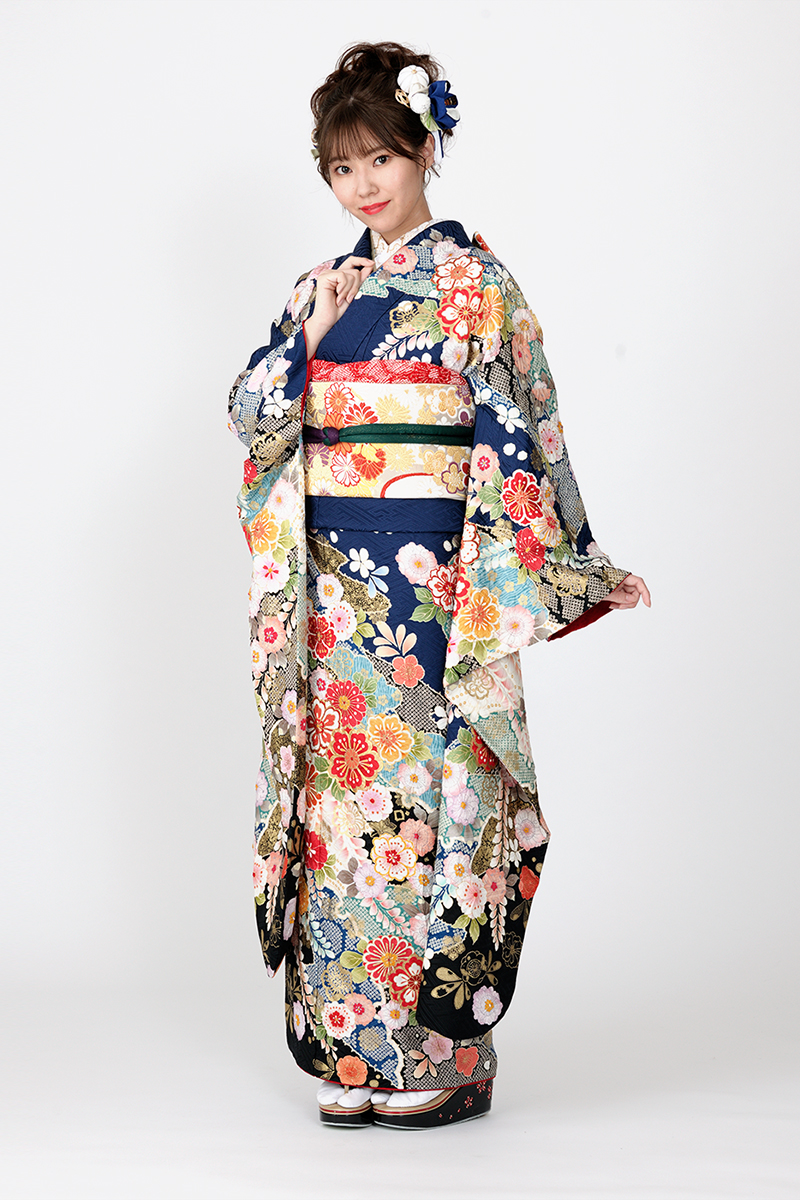 京友禅金彩金駒刺繍振袖❣️【作家物⭐️疋田文様を込めた梅】紫×緑 パープル グリーン 京友禅金彩金駒刺繍振袖❣️【作家物⭐️疋田文様を込めた